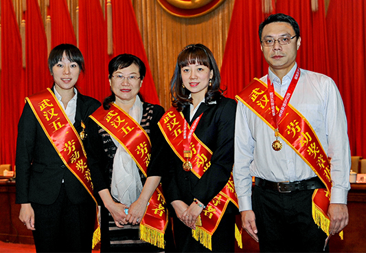 ���Ź����217��(�й���)����